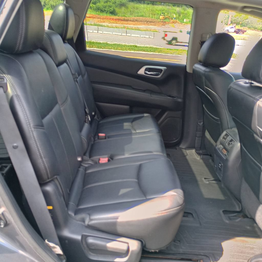 Used 2015 Nissan Pathfinder SL w/ SL Premium Package AWD/4WD image 23