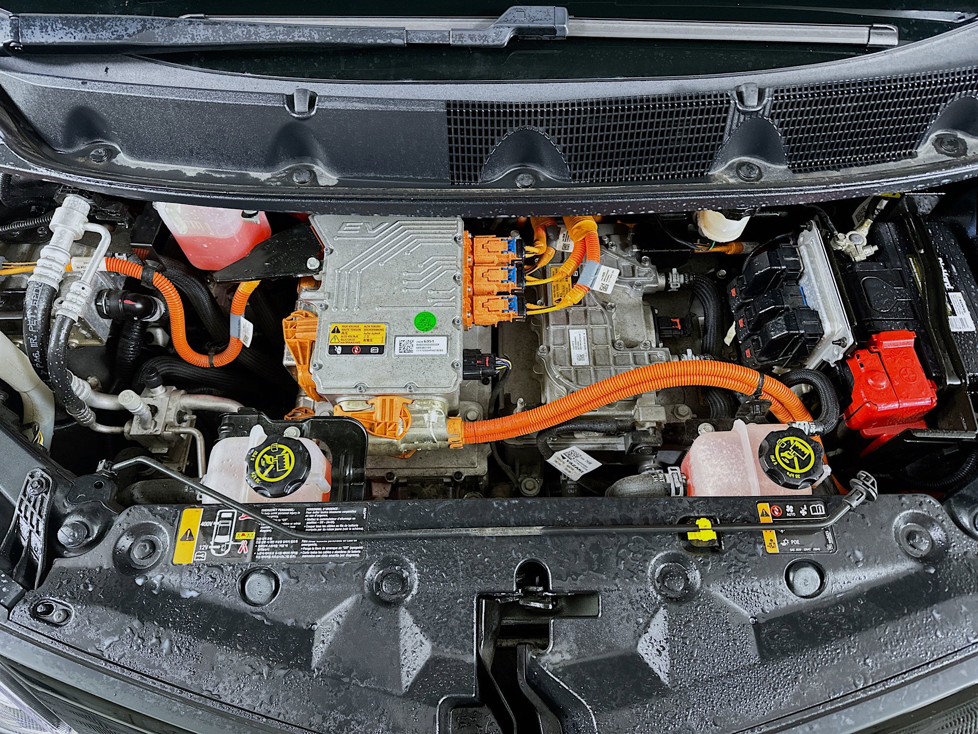 Used 2017 Chevrolet Bolt LT FWD image 30
