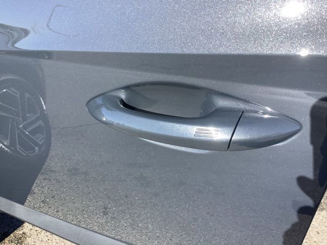 New 2026 Hyundai Tucson Limited image 23