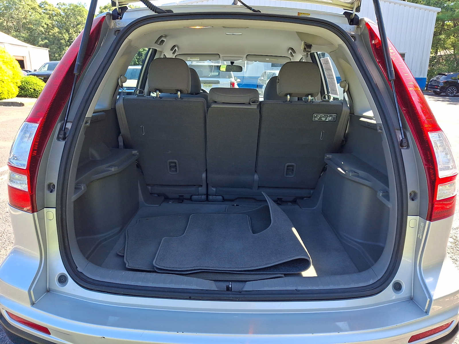 Used 2011 Honda CR-V LX image 27