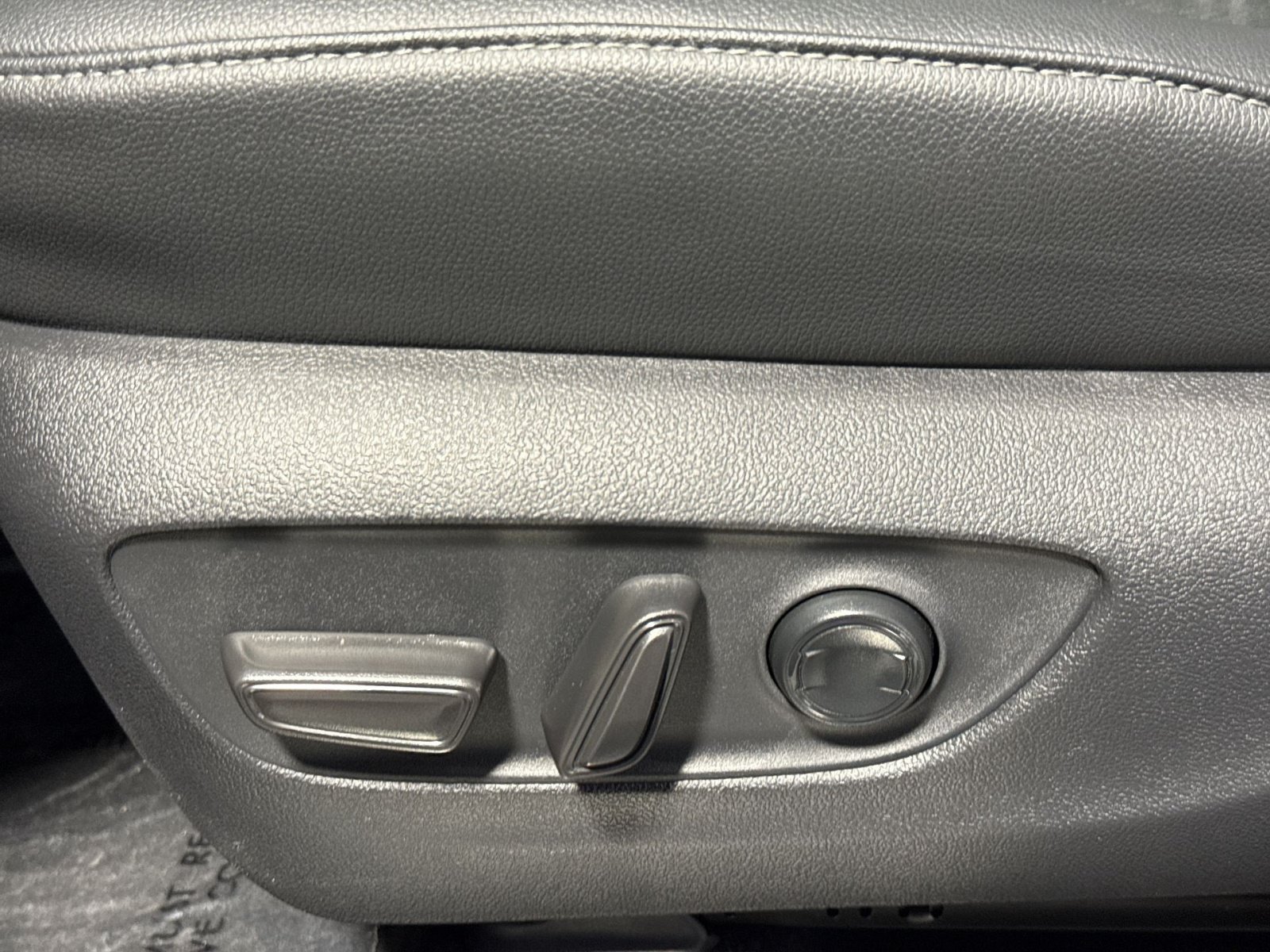 Used 2026 Toyota Grand Highlander AWD Hybrid image 15