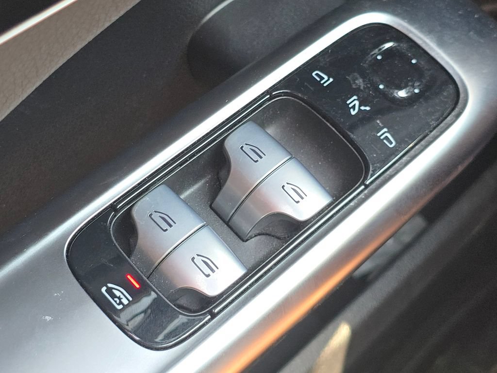Used 2023 Mercedes-Benz C 300 4MATIC Sedan image 27