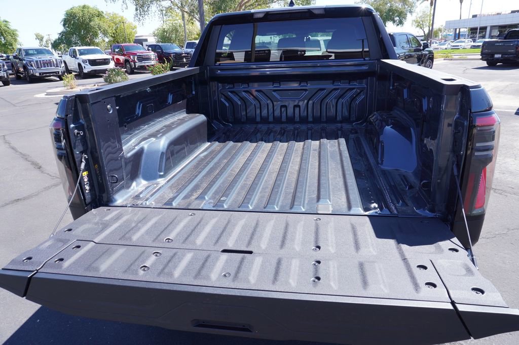 New 2026 GMC Sierra EV Elevation image 8