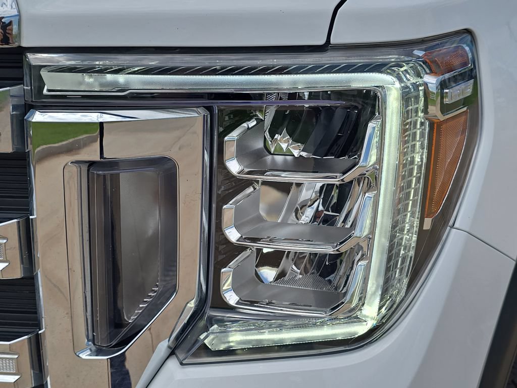 Used 2022 GMC Sierra 2500 SLE w/ SLE Value Package; AWD/4WD image 32