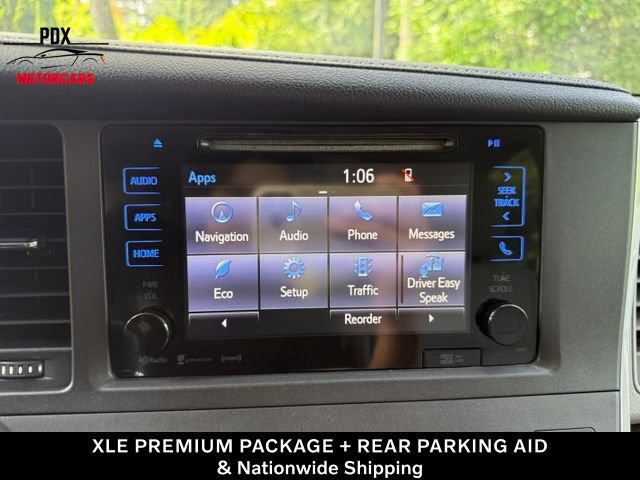 Used 2017 Toyota Sienna XLE Premium FWD image 24