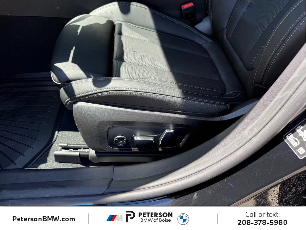 New 2026 BMW 330i xDrive Sedan w/ Premium Package AWD/4WD image 20