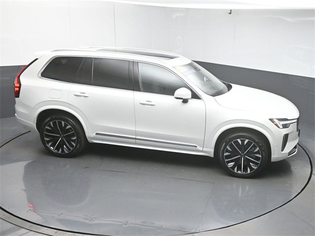 Used 2025 Volvo XC90 B5 Plus w/ Protection Package Premier image 50
