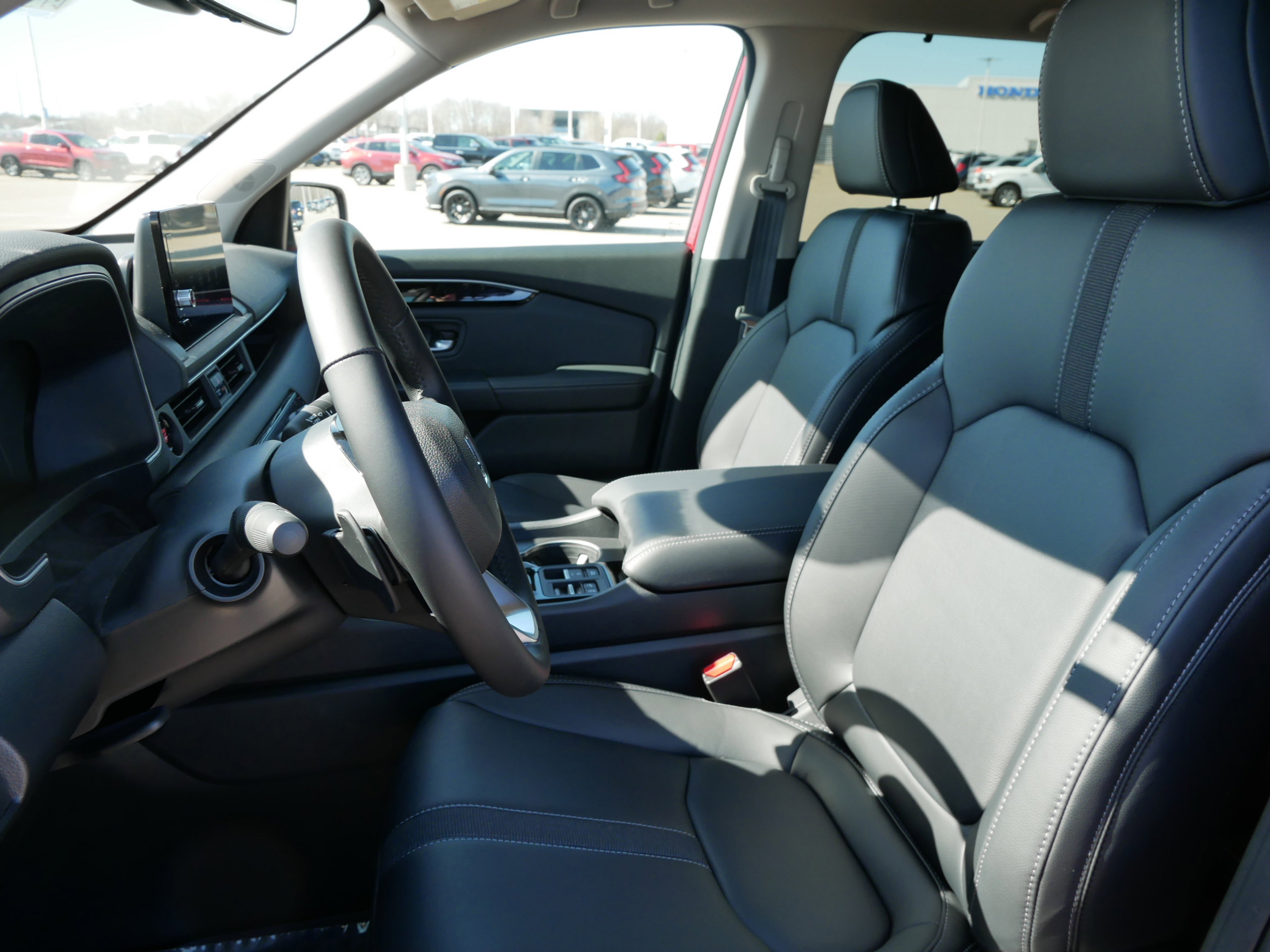 New 2025 Honda Pilot EX-L image 5