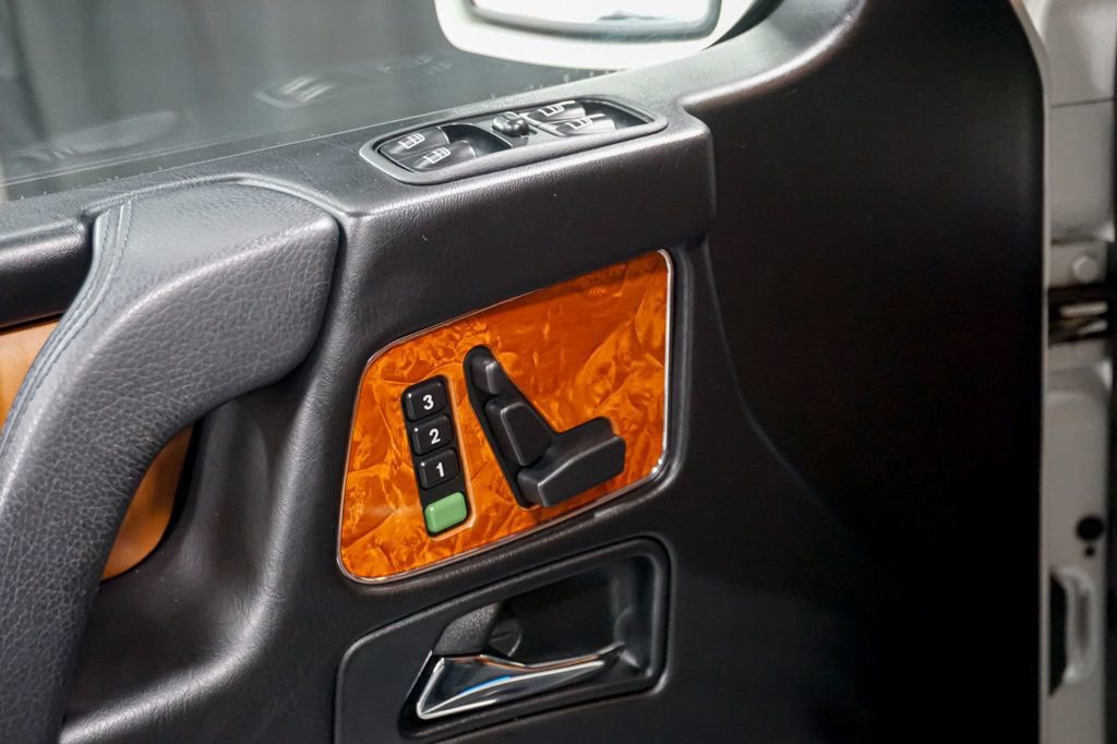 Used 2011 Mercedes-Benz G 55 AMG 4MATIC image 78