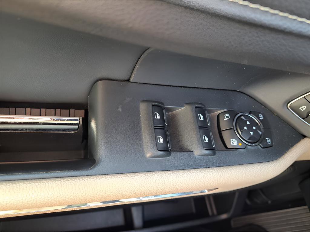 Used 2024 Ford Expedition Max Limited image 16