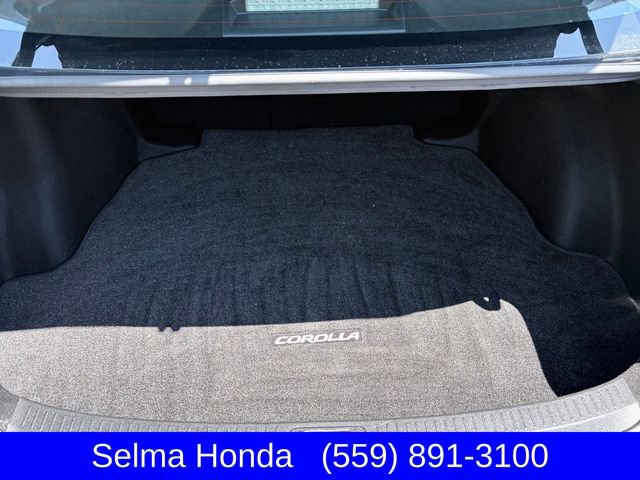 Used 2025 Toyota Corolla LE FWD image 25