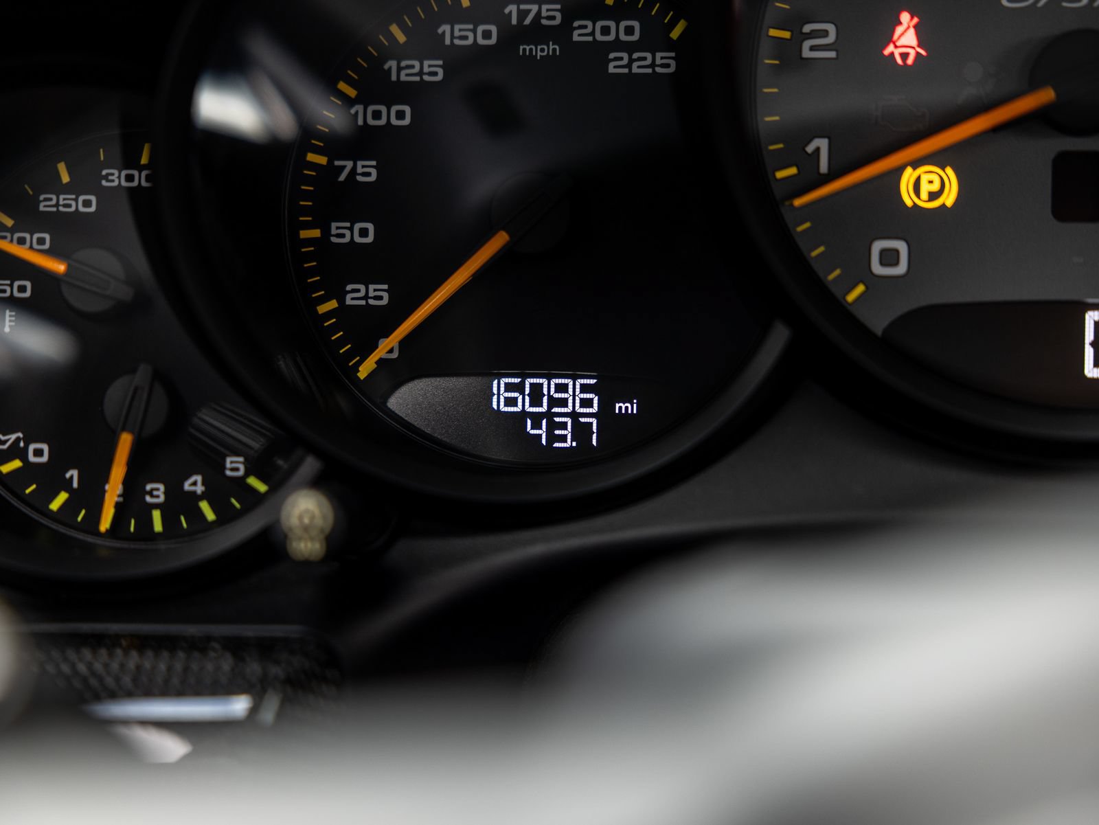 Certified 2019 Porsche 911 GT3 RS RWD image 28