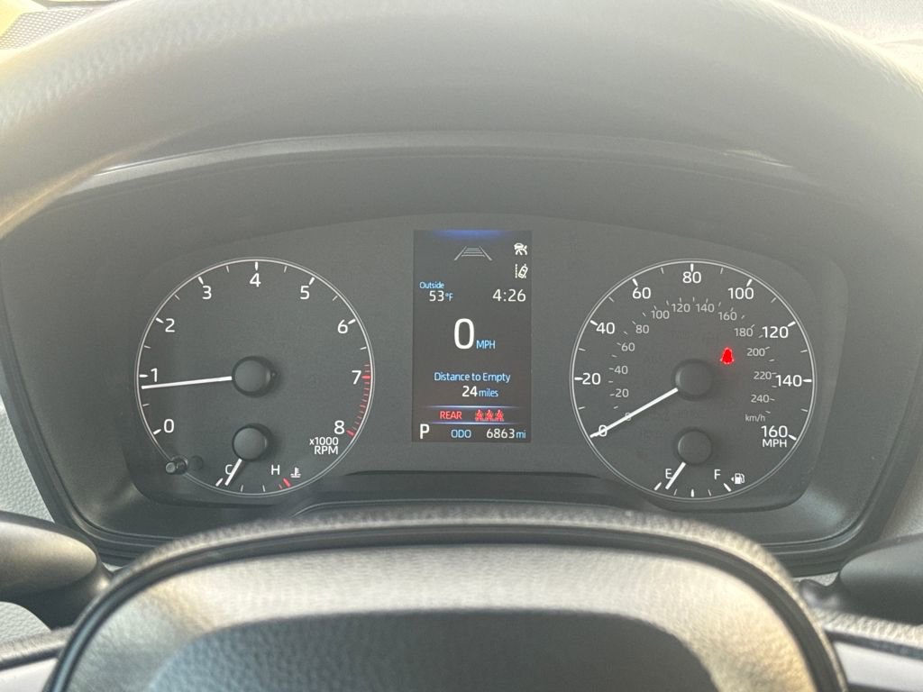 Used 2025 Toyota Corolla LE image 15