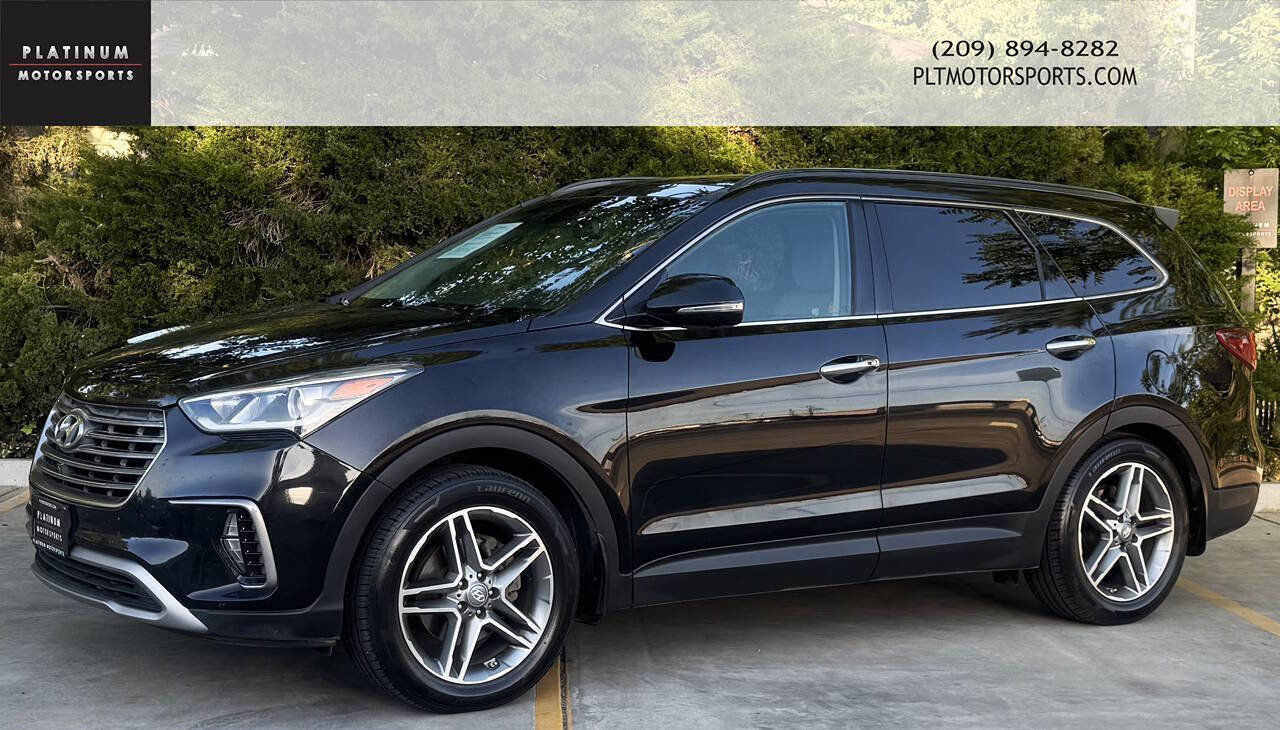 Used 2017 Hyundai Santa Fe FWD image 1