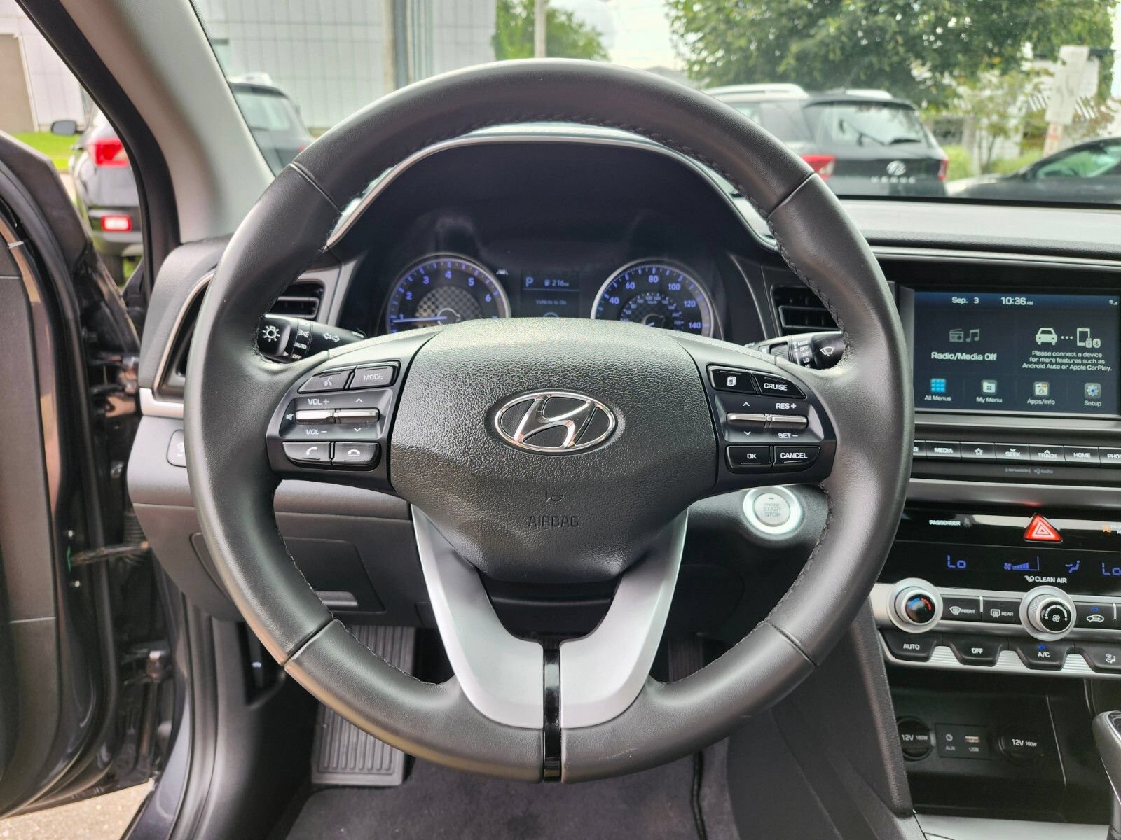 Used 2020 Hyundai Elantra Value Edition w/ Cargo Package (C1) FWD image 27