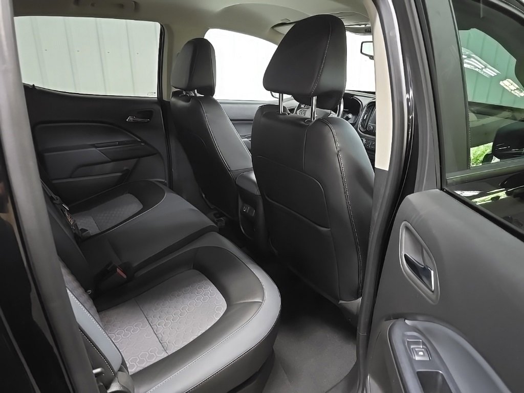 Used 2022 Chevrolet Colorado Z71 image 17