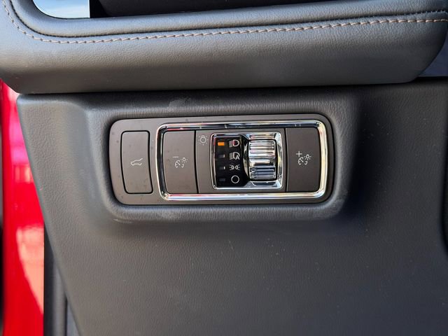 Used 2025 Lincoln Aviator Reserve w/ Equipment Group 201A AWD/4WD image 48