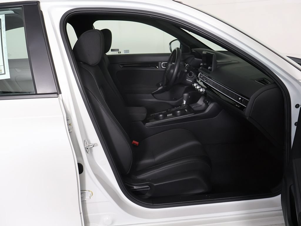 Used 2025 Honda Civic Sport image 30