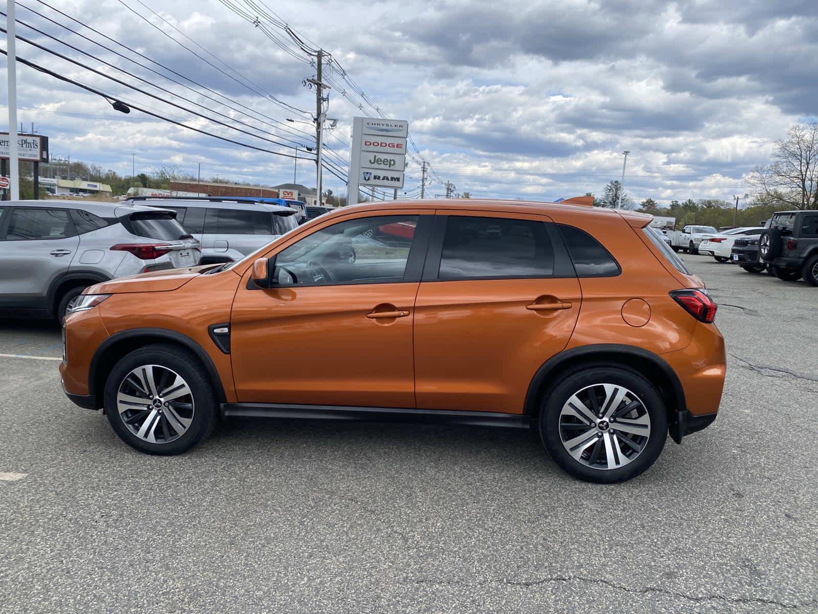 Used 2023 Mitsubishi Outlander Sport ES AWD/4WD image 7