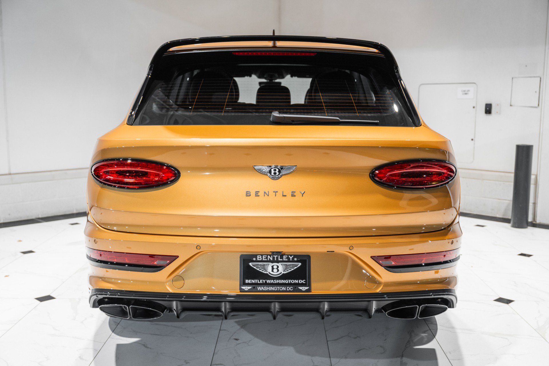 New 2025 Bentley Bentayga image 10