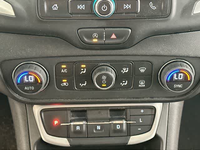 Used 2023 GMC Terrain SLE w/ Driver Convenience Package AWD/4WD image 14
