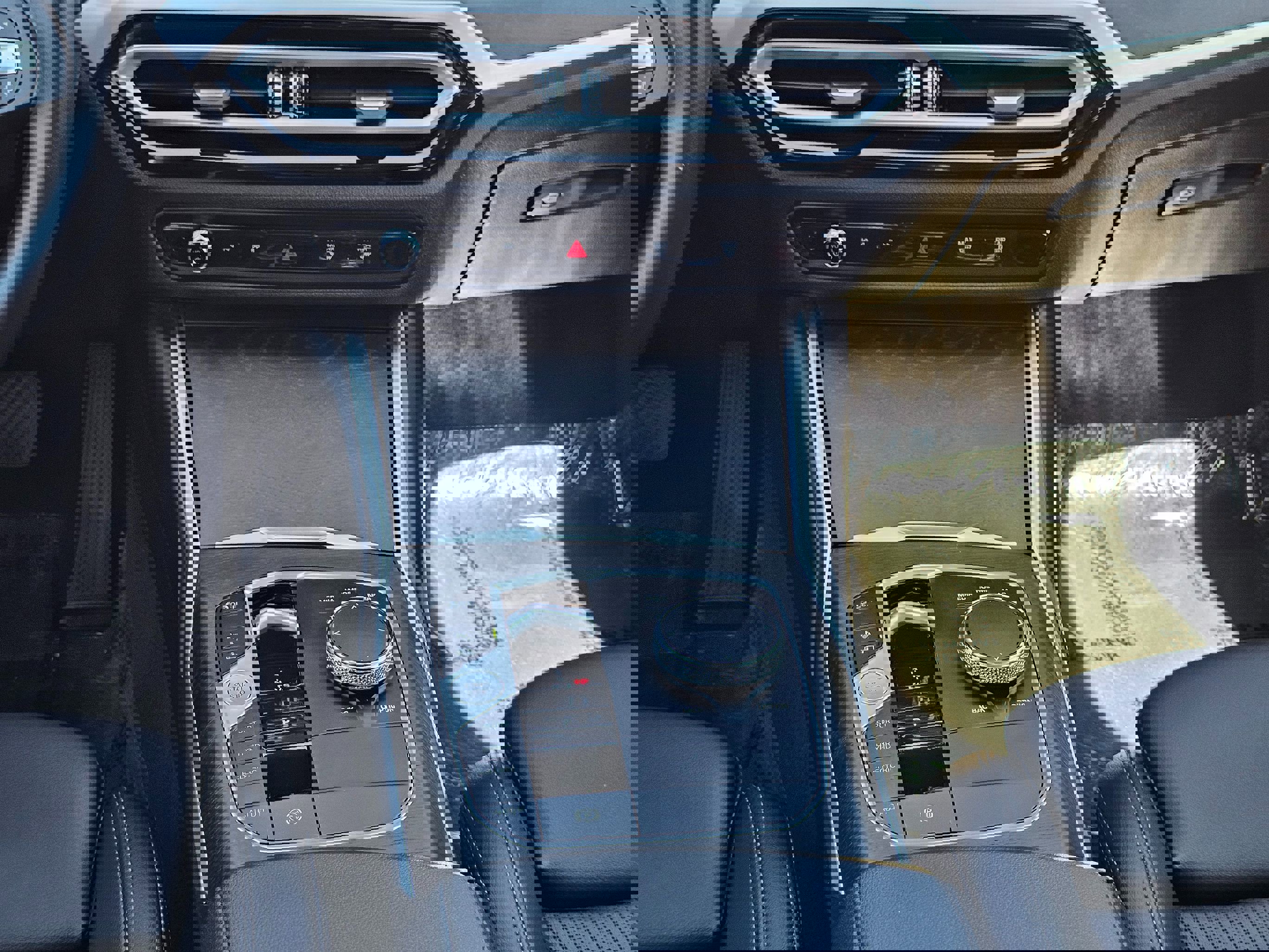 Used 2024 BMW 330e xDrive image 30