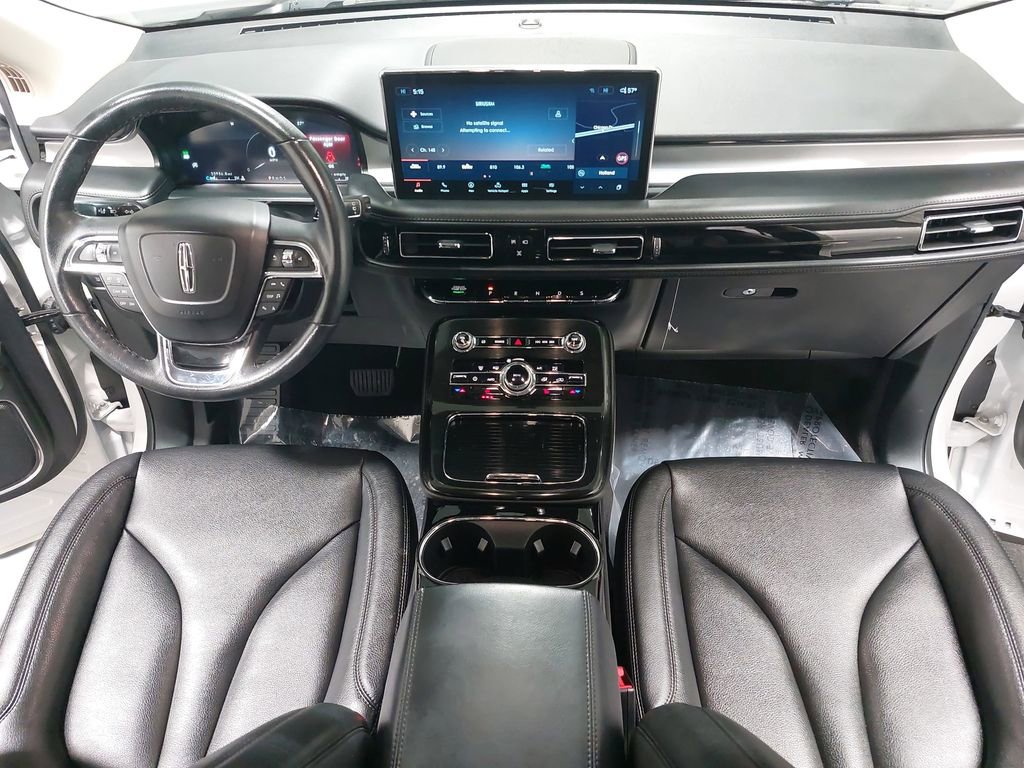 Used 2023 Lincoln Nautilus AWD w/ Premium Package image 9