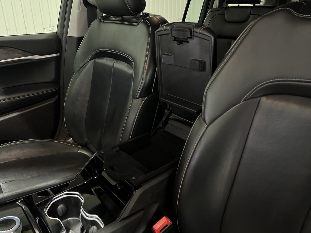 Used 2021 Jeep Grand Cherokee L Limited image 38