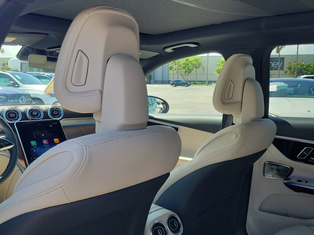 New 2026 Mercedes-Benz GLC 300 4MATIC image 11