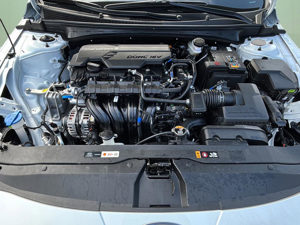 Certified 2026 Hyundai Elantra SEL Sport image 12