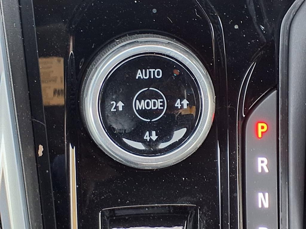 New 2025 Chevrolet Colorado Z71 w/ Midnight Edition image 10