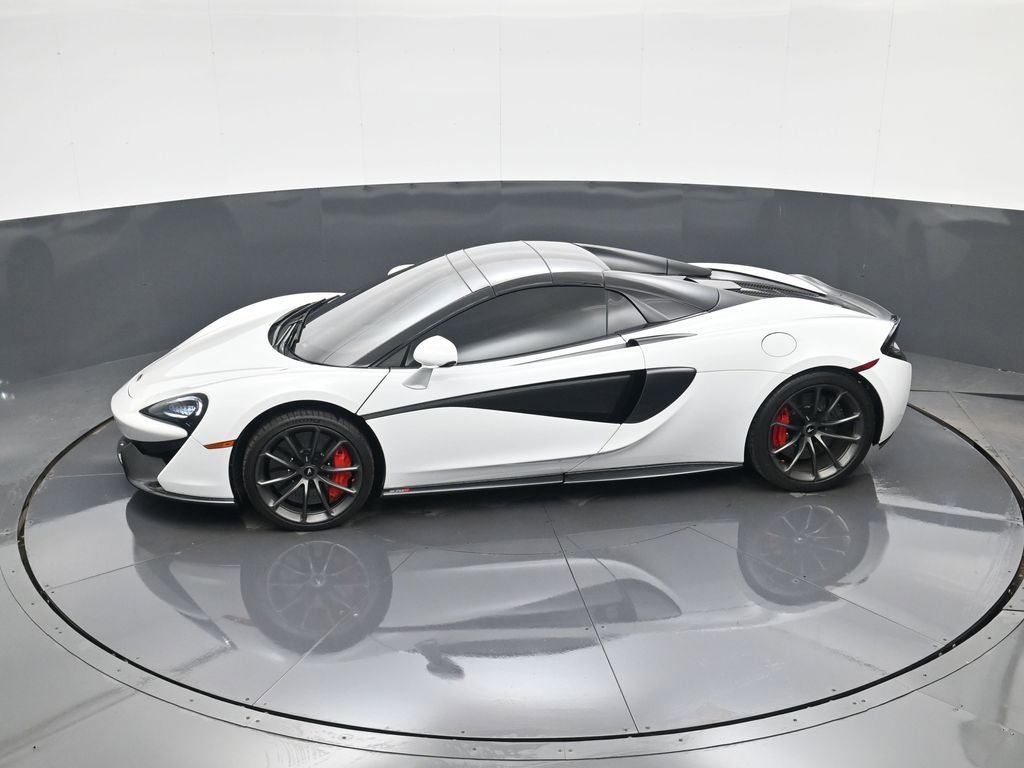 Used 2019 McLaren 570S Spider image 29