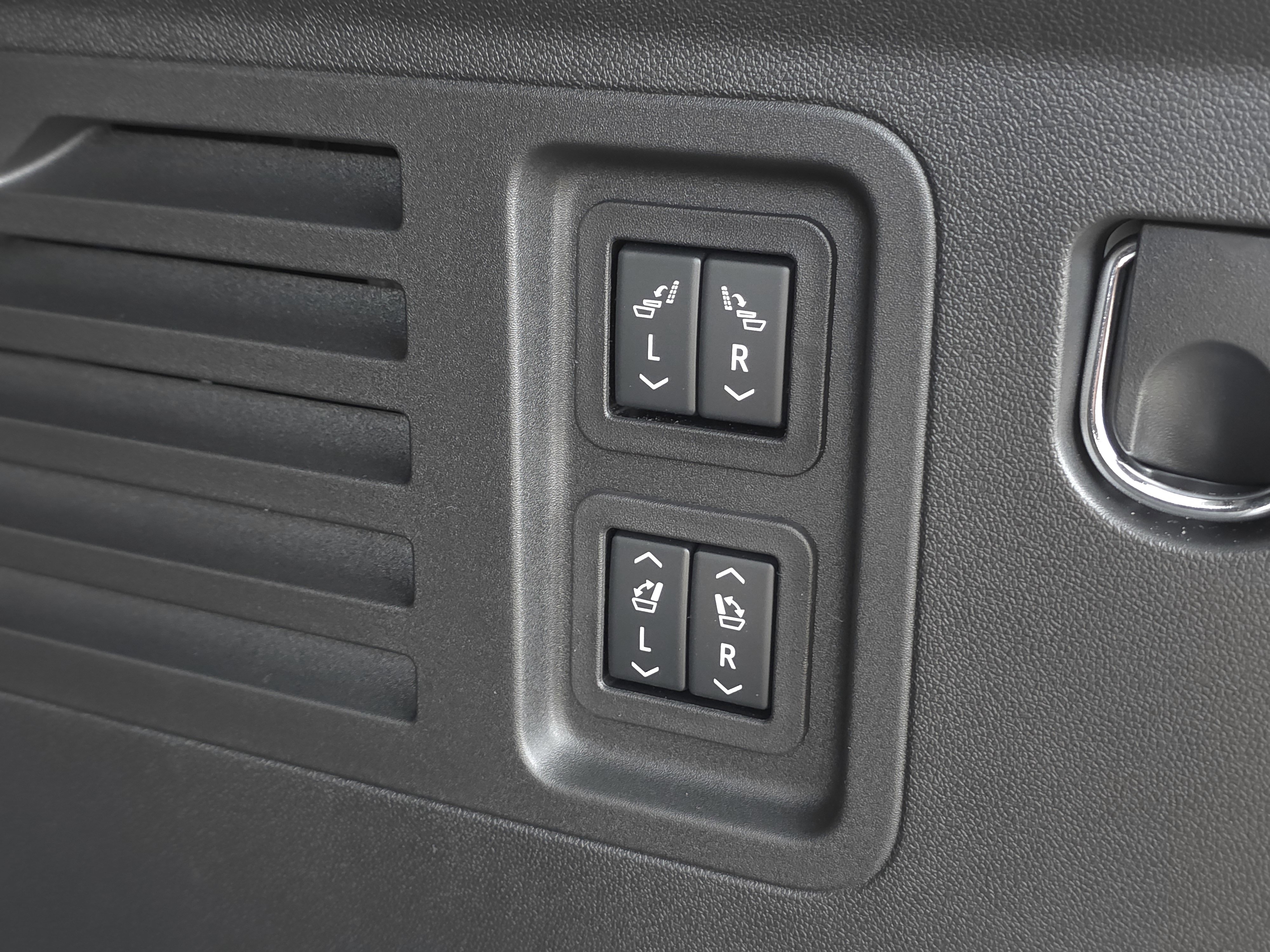 New 2026 Buick Enclave Preferred w/ Power Package FWD image 42