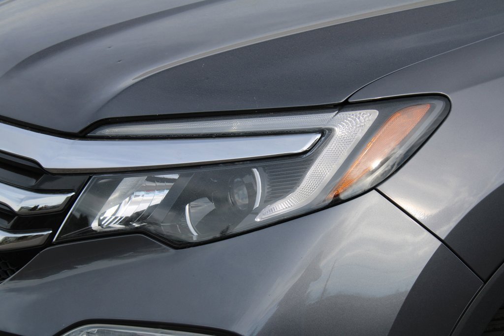 Used 2017 Honda Pilot Touring image 9