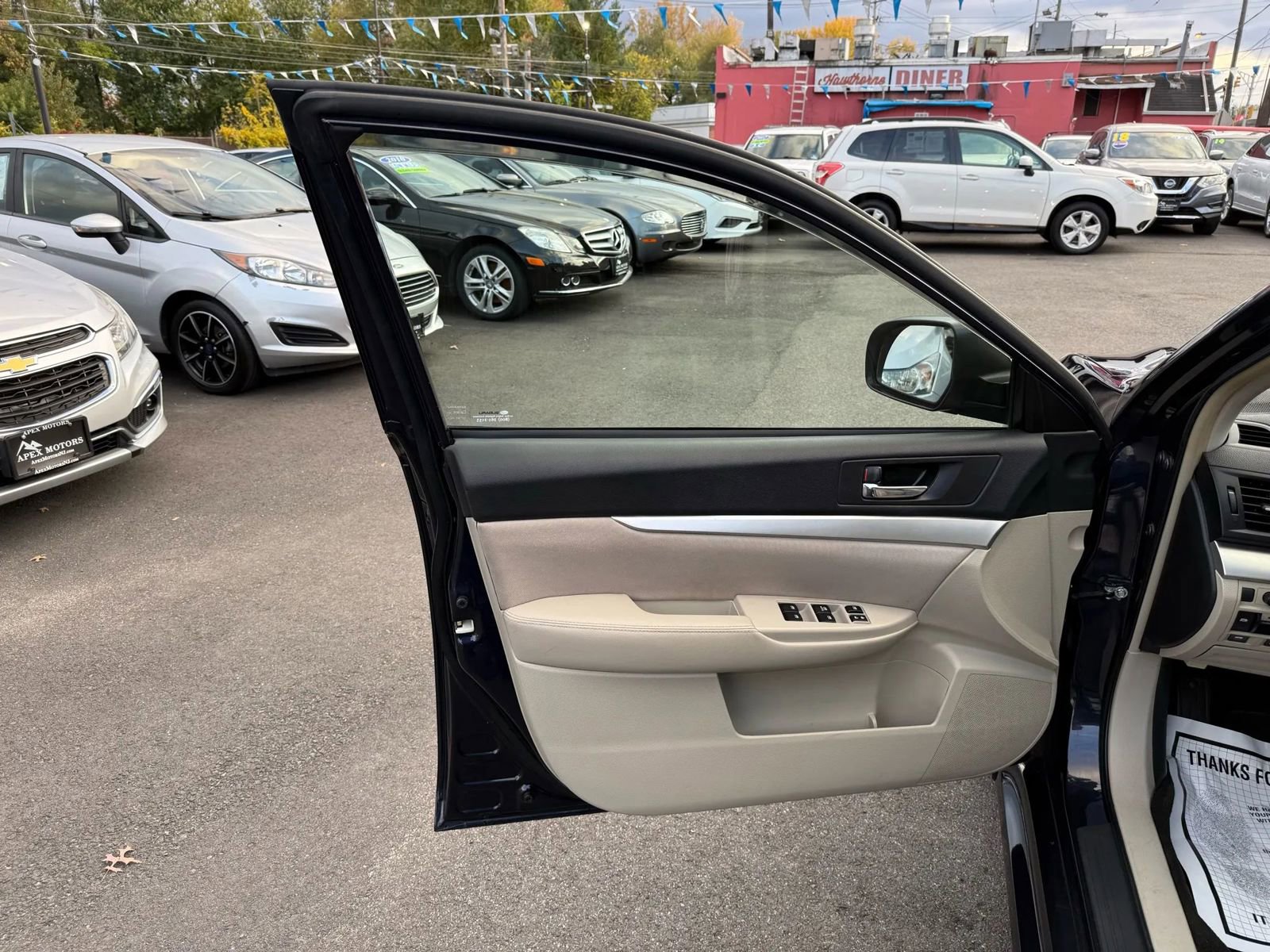 Used 2013 Subaru Legacy 2.5i Premium w/ All-Weather Pkg + Moonroof image 15