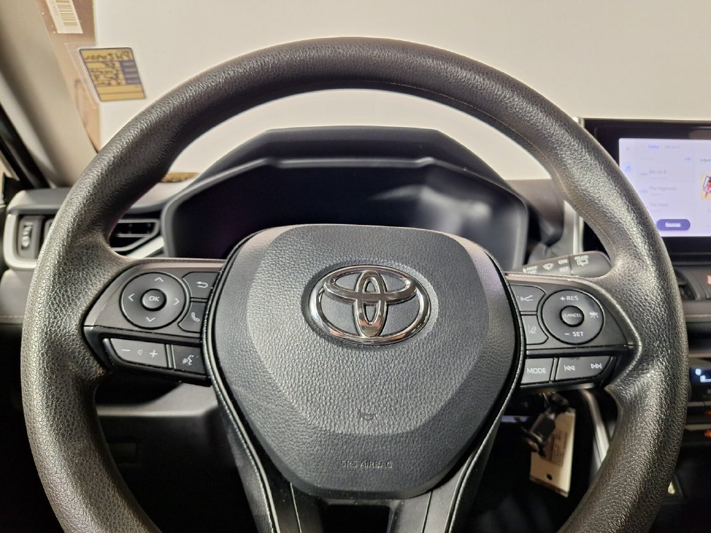Used 2025 Toyota RAV4 LE FWD image 17