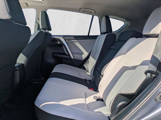 Used 2016 Toyota RAV4 XLE image 19