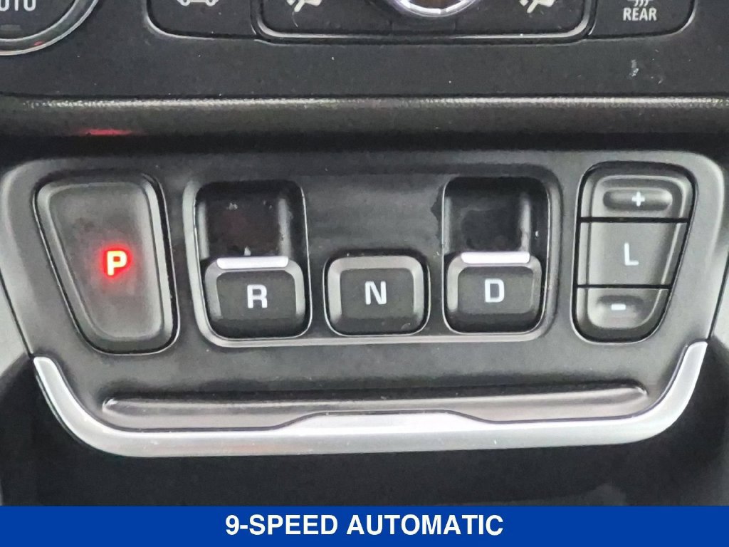 Used 2021 GMC Terrain SLT w/ Infotainment Package II AWD/4WD image 31