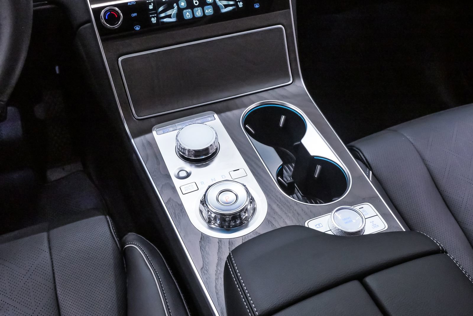 Certified 2025 Genesis GV80 3.5T Advanced image 19