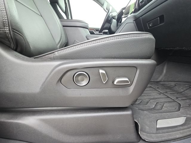 Used 2024 GMC Sierra 1500 Denali AWD/4WD image 19