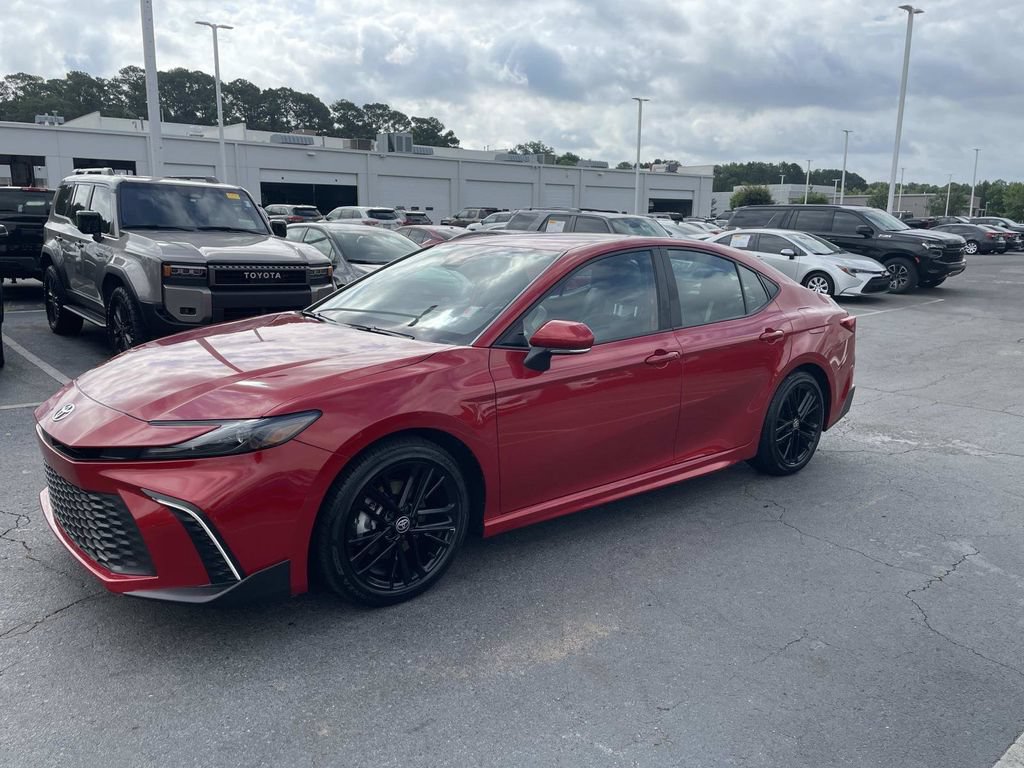 Used 2025 Toyota Camry SE FWD image 23