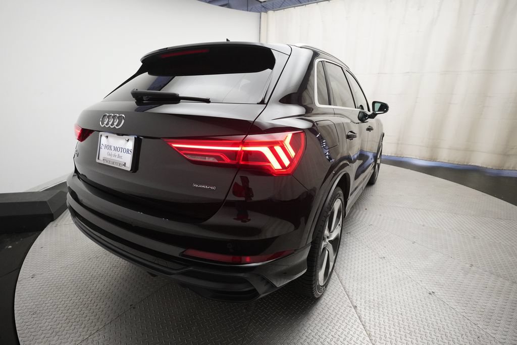 Used 2019 Audi Q3 2.0T Prestige w/ Prestige Package AWD/4WD image 13