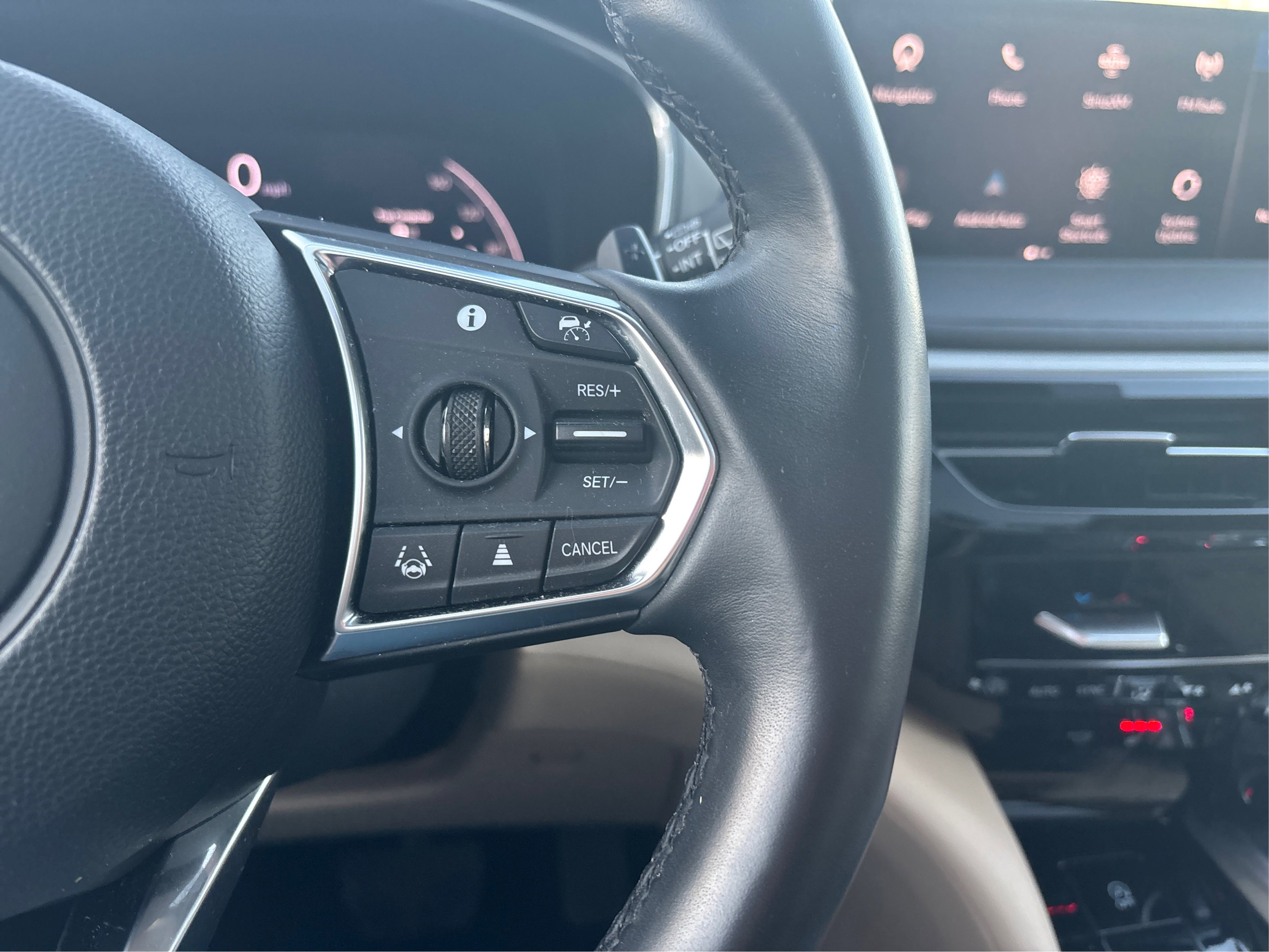 Used 2024 Acura MDX SH-AWD w/ Technology Package image 44