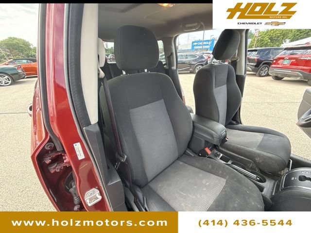 Used 2015 Jeep Patriot Sport w/ Power Value Group AWD/4WD image 25