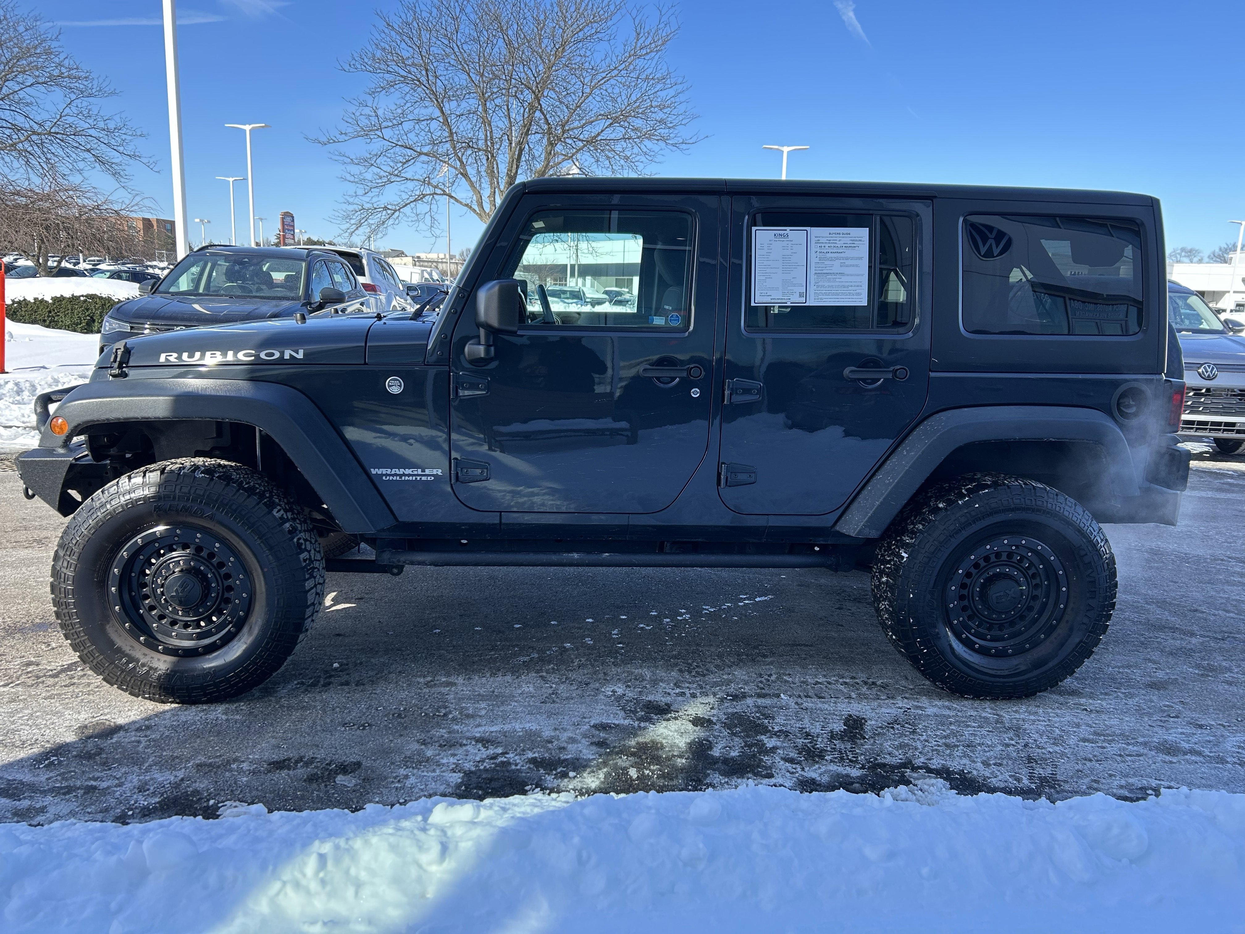 Used 2017 Jeep Wrangler Unlimited Rubicon image 4
