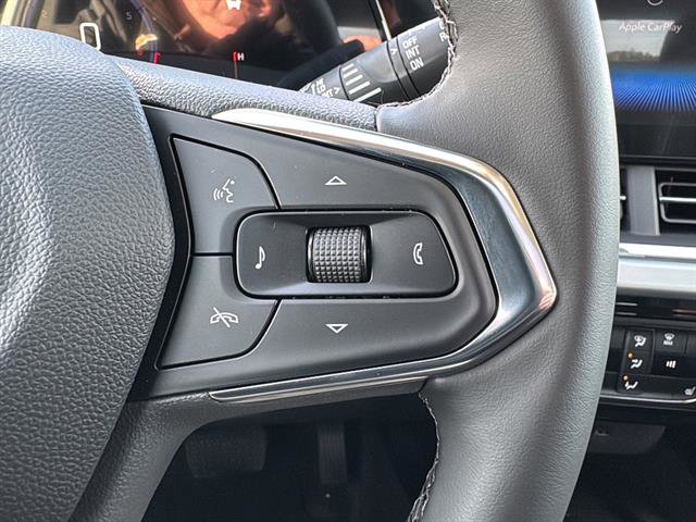 New 2026 Chevrolet Trax LT w/ Sunroof Package image 17