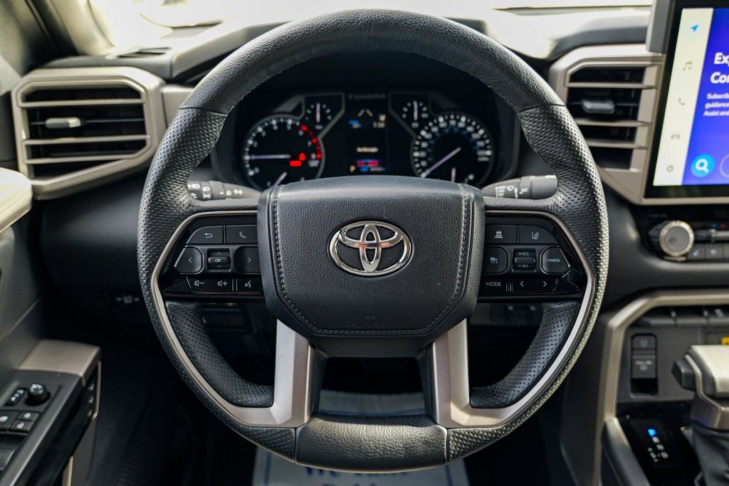 Used 2023 Toyota Tundra Limited image 41