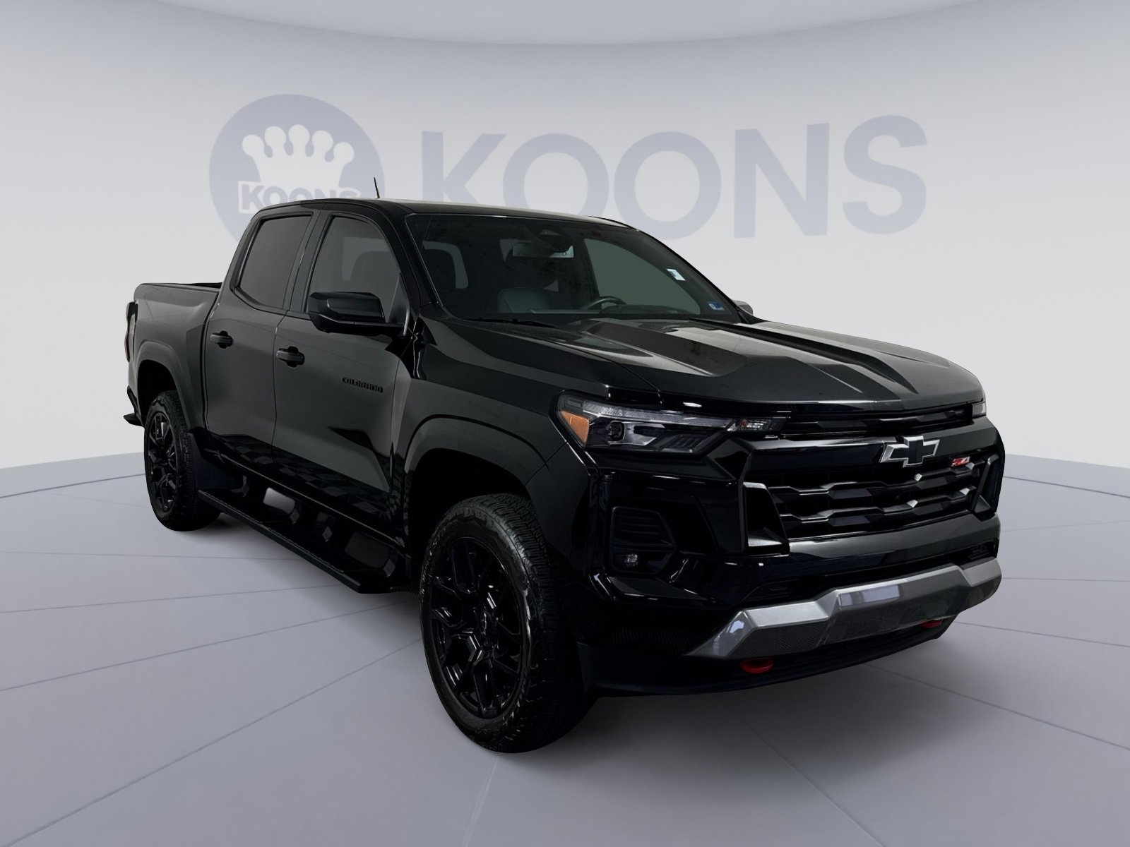 Used 2024 Chevrolet Colorado Z71 w/ LPO, Dark Essentials Package AWD/4WD image 10