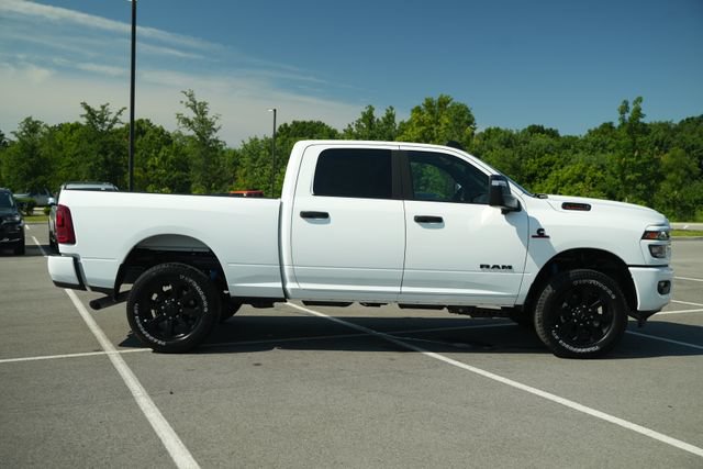 New 2026 RAM 2500 Big Horn AWD/4WD image 8