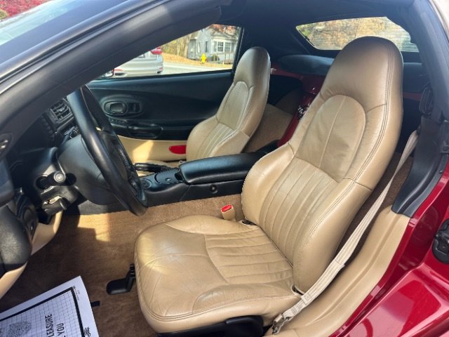 Used 1998 Chevrolet Corvette Convertible w/ Performance Handling Pkg image 20